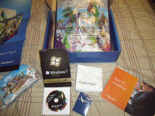 微软 Win7 发布 14 周年媒体回顾各种营销方案：7层汉堡等IM电竞(图2)