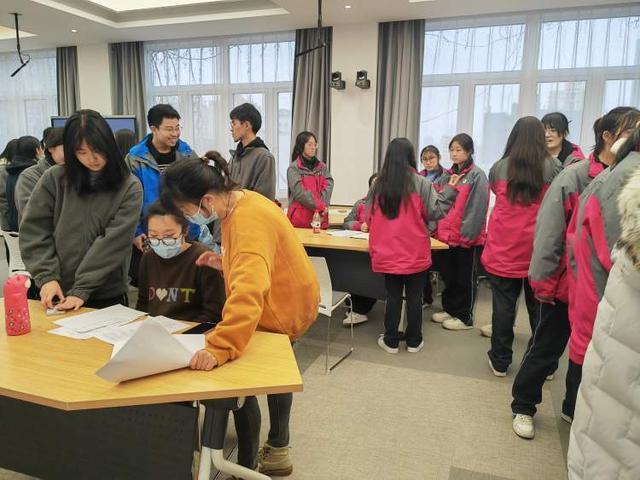 “直播带货”一场跨专业的综合实践课(图4)