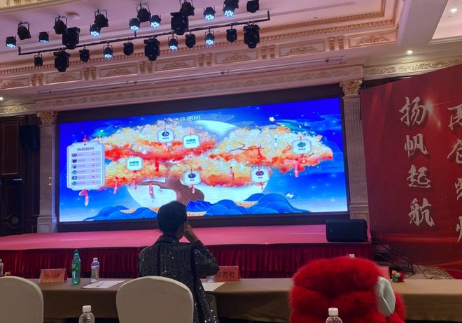 商场营销策划活动方案怎么做？hi现场互动系统：快看这里来！(图2)